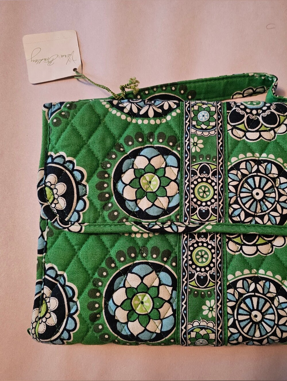 Vera Bradley Jewelry Book Travel Storage Bag Green Cupcake Print